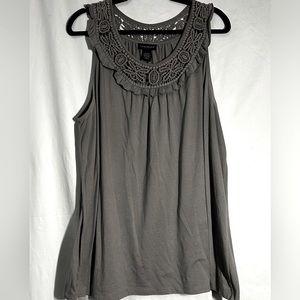 Long, flowy sleeveless top with neeckline lace detail, Lane Bryant, size 22/24